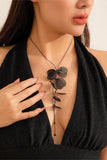 Elegant Leaf Pendant Necklace