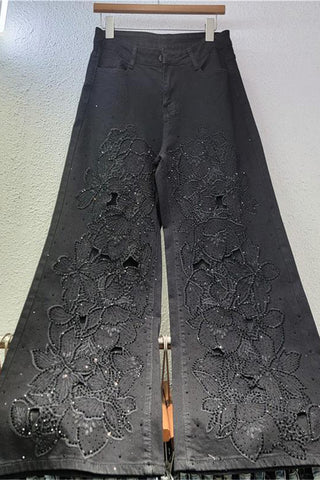 Floral Embellished Straight Jeans