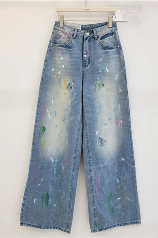 Artistic Straight-Leg Jeans