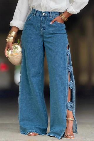Stylish Wide-Leg Jeans with Button Details