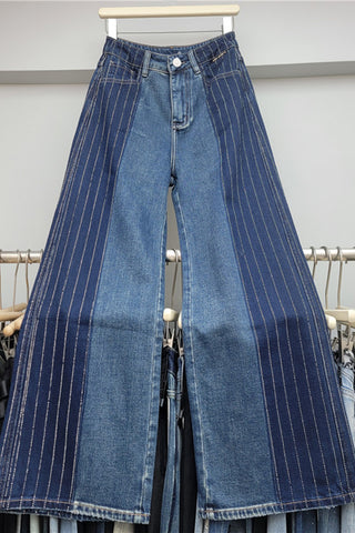 Stylish Wide-Leg Straight Jeans