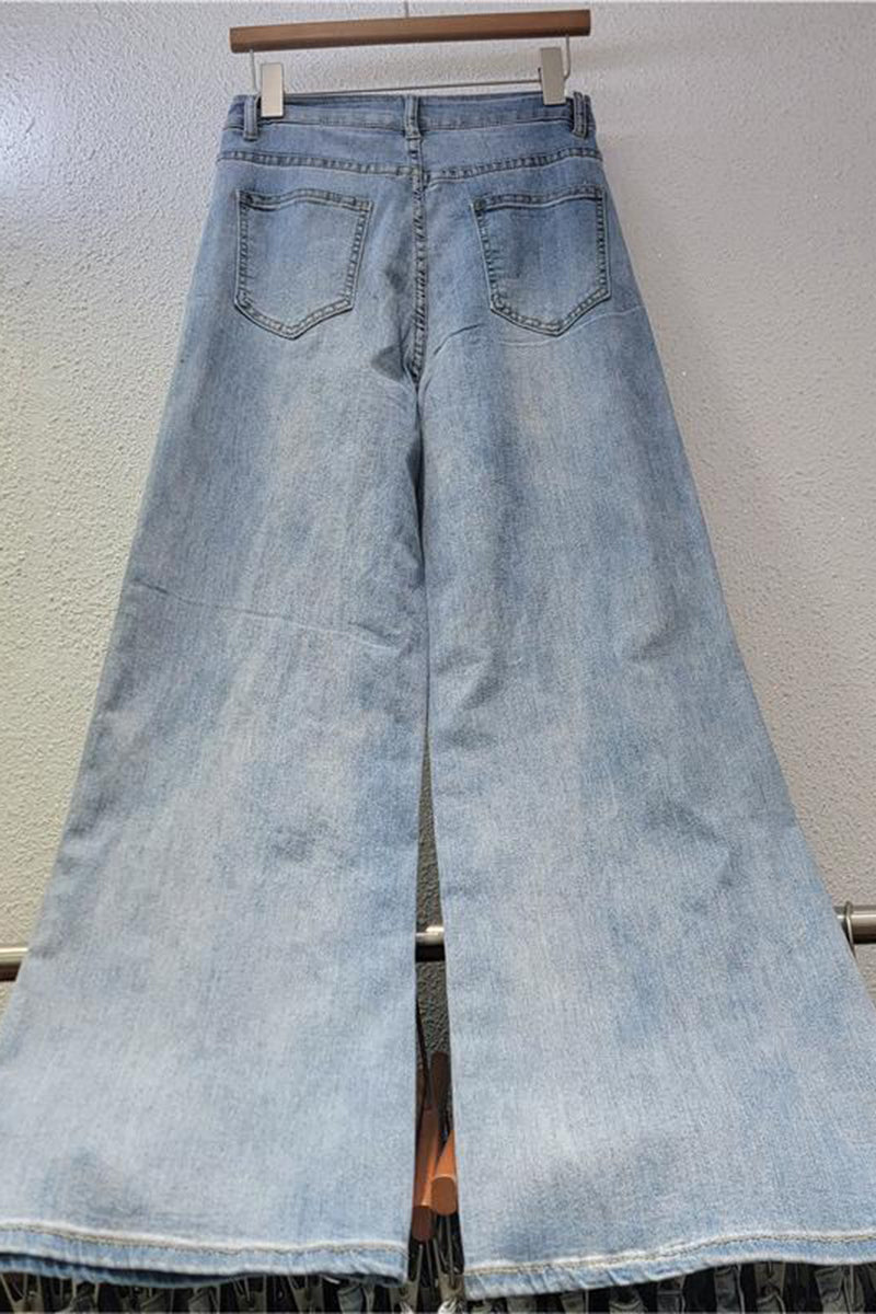 Floral Embellished Straight Jeans