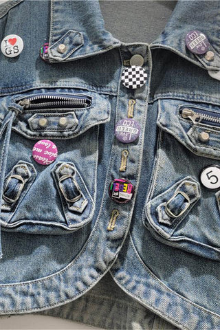 Trendy Cropped Denim Jacket with Pins