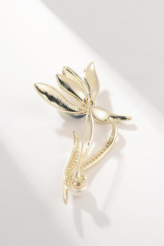 Elegant Flower Brooch with Pearl Detail