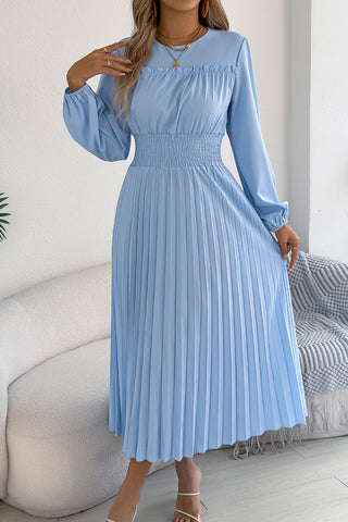 Elegant Long-Sleeve Casual Dress