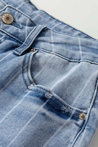 Button-Front Wide-Leg Jeans
