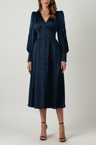 Elegant Long-Sleeve Midi Dress