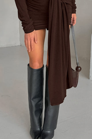 Elegant Long-Sleeve Evening Dress