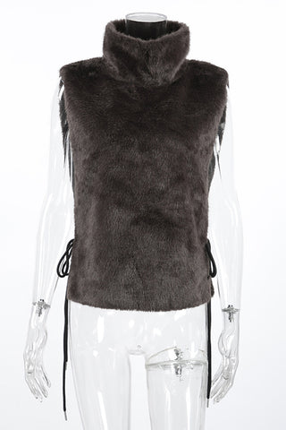 Chic Sleeveless Turtleneck Vest