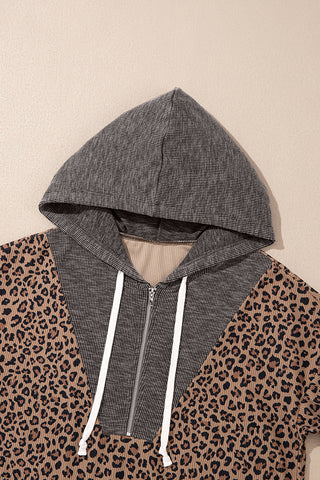 Stylish Zip-Up Leopard Hoodie