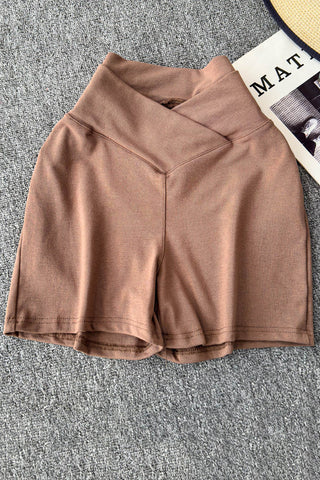 V-Waist Slim Brown High-Waist Shorts