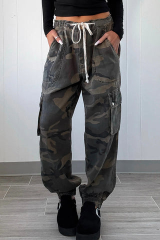 Relaxed-Fit Cargo Pants