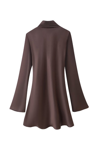 Elegant V-Neck Casual Dress with Scarf Detail