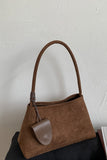 Classic Shoulder Bag with Sleek Design