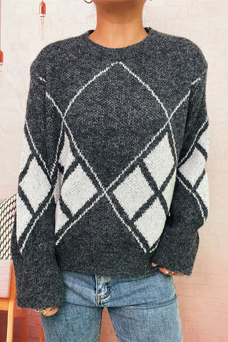 Diamond Pattern Knit Sweater