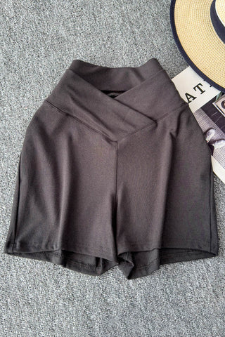 V-Waist Slim Brown High-Waist Shorts