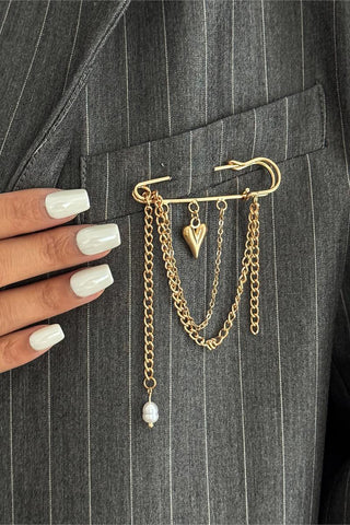 Chic Heart Chain Brooch