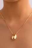 Elegant Teardrop Pendant Necklace