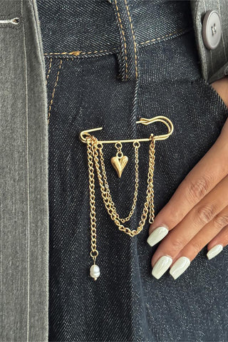 Chic Heart Chain Brooch