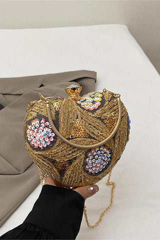 Elegant Sequin Heart Clutch