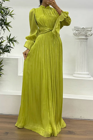 Elegant Pleated Maxi Dress