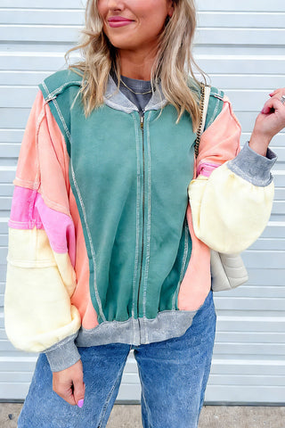 GREEN