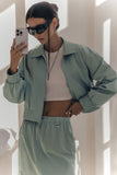 Stylish Zip-Up Cropped Jacket