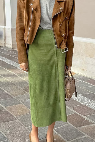 Chic Midi Skirt with Slit