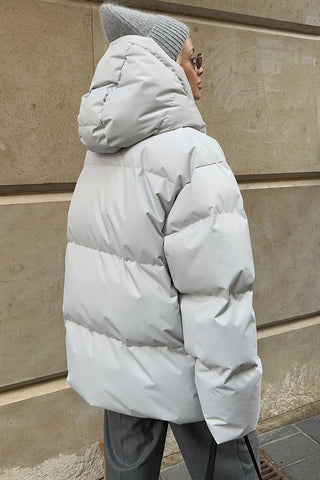 Versatile Puffer Jacket with High Collar