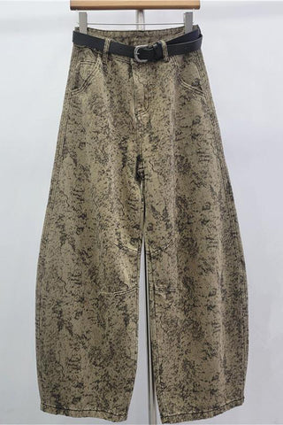 Patterned Barrel Jeans