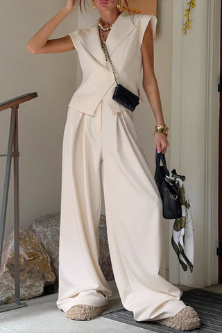 Elegant Sleeveless Blazer and Wide-Leg Pants Set