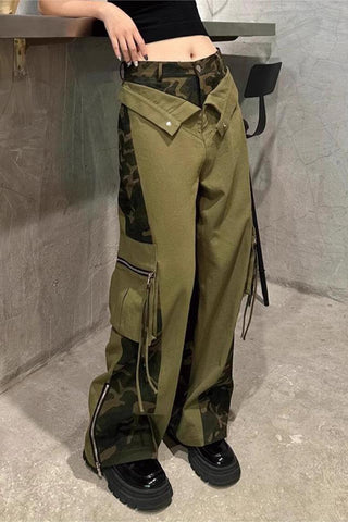 Stylish Cargo Pants with Pattern