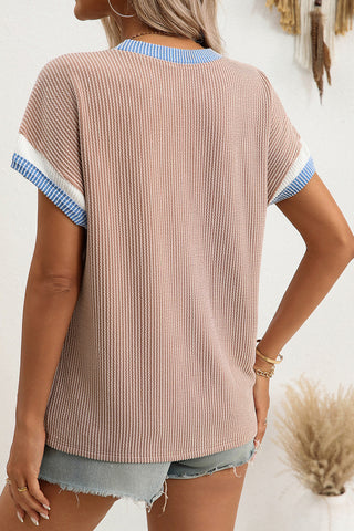 Stylish Short-Sleeve Ribbed T-Shirt