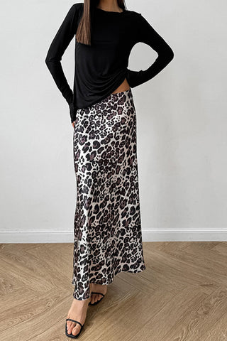 Leopard Print Skirt with Flowing Silhouette