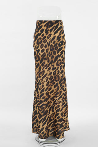 Chic Leopard Print Maxi Skirt