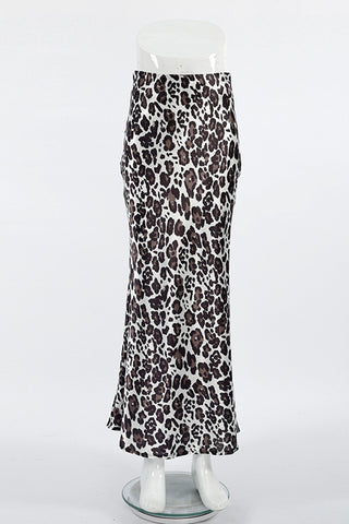 Leopard Print Skirt with Flowing Silhouette