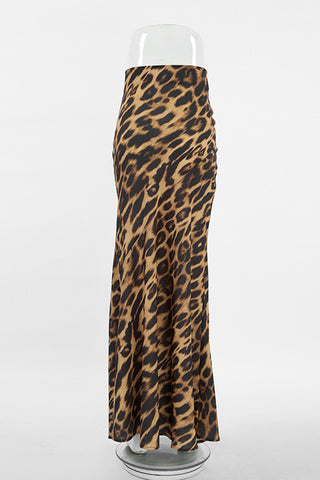Chic Leopard Print Maxi Skirt
