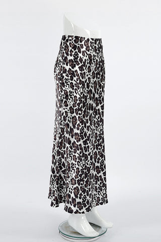 Leopard Print Skirt with Flowing Silhouette