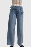 Stylish Straight Jeans with Modern Flair
