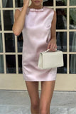 Elegant Bow-Detail Casual Dress