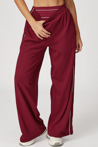 Relaxed Wide-Leg Joggers with Contrast Trim
