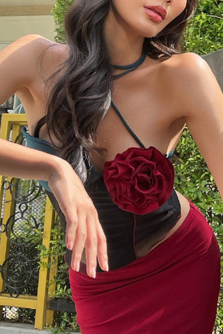 Asymmetric Floral Appliqué Tank Top