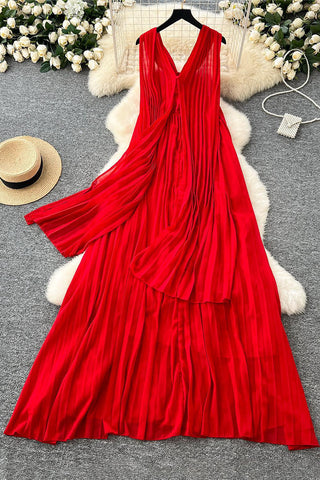 Elegant Maxi Dress with Keyhole Detail