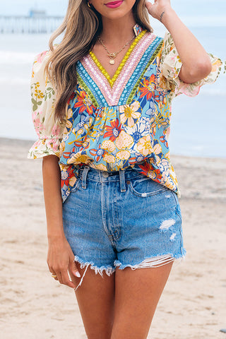 Floral Print V-Neck Blouse