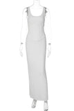 Elegant Scoop-Neck Evening Gown