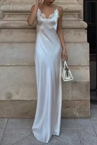 Elegant Lace Evening Dress