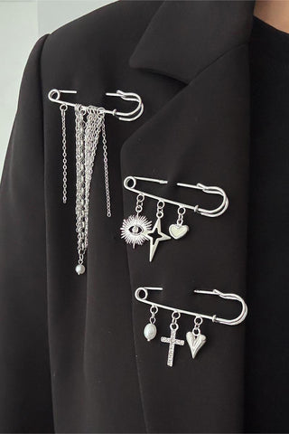 Stylish Pin Brooch
