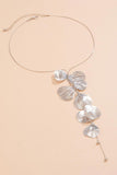 Elegant Leaf Pendant Necklace