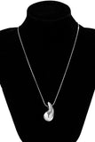 Elegant Teardrop Pendant Necklace