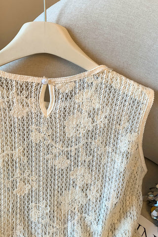 Floral Lace Sleeveless Top